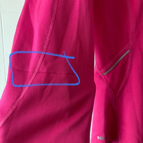 Hot pink FitDry long sleeve t-shirt — NIKE women’s size M - Picture 6 of 6